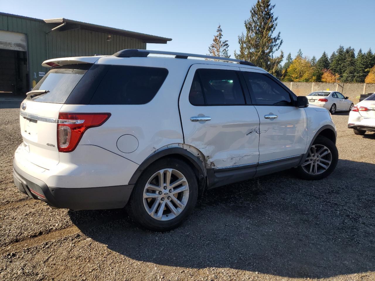 2015 Ford Explorer Xlt - Image 3