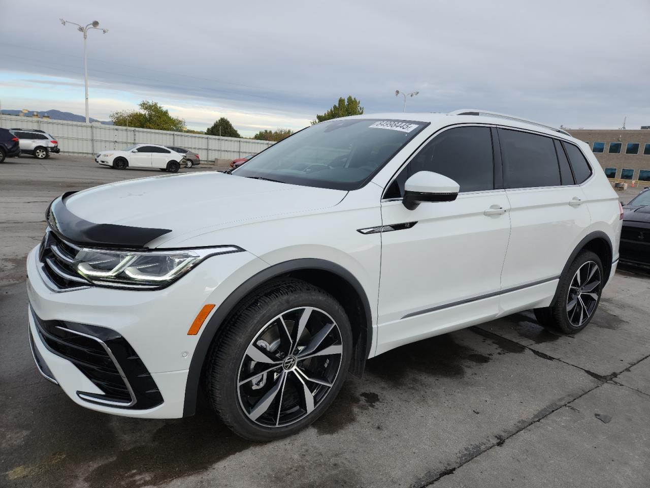 2024 Volkswagen Tiguan Sel R-Line Black