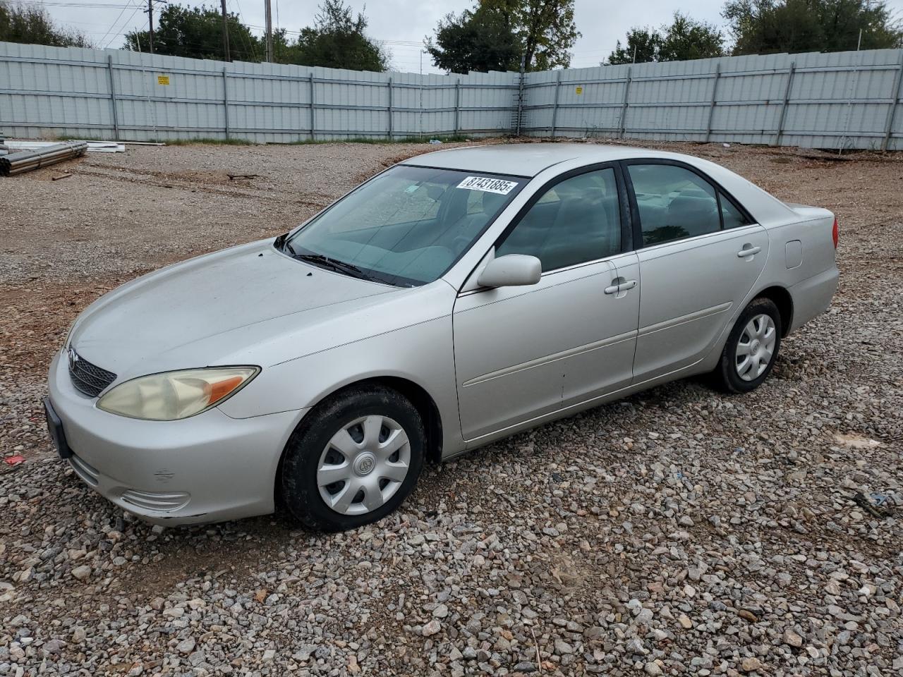 2004 Toyota Camry Le