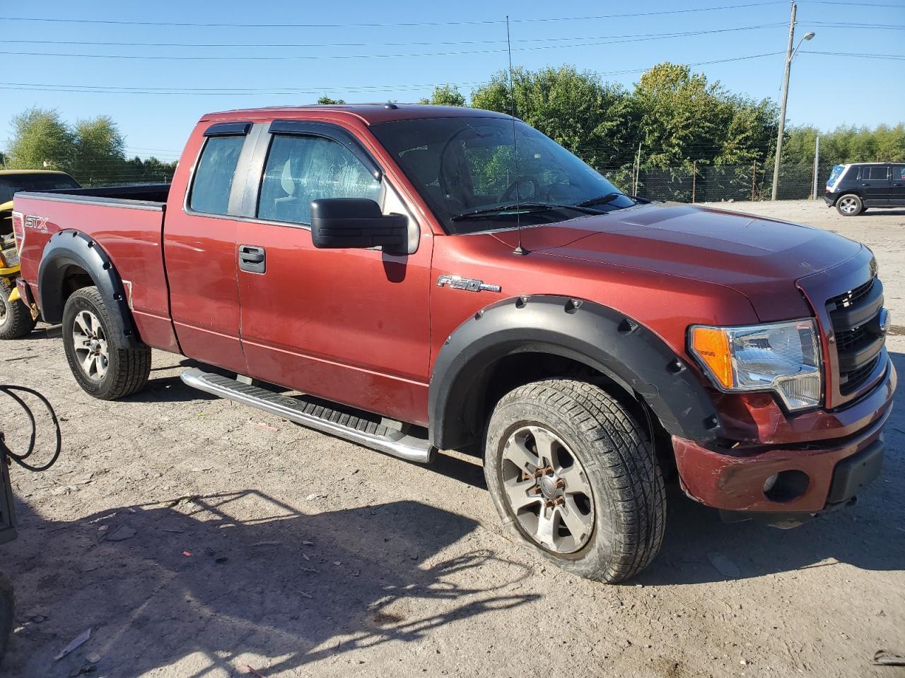 2014 Ford F150 Super Cab - Фото 4