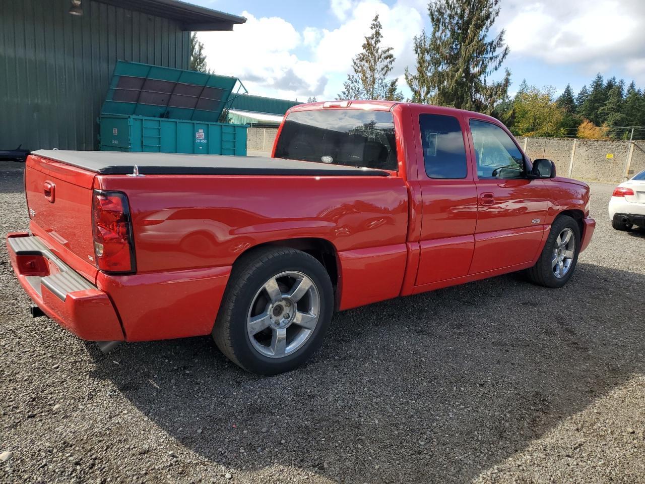 2005 Chevrolet Silverado C1500 - Фото 3