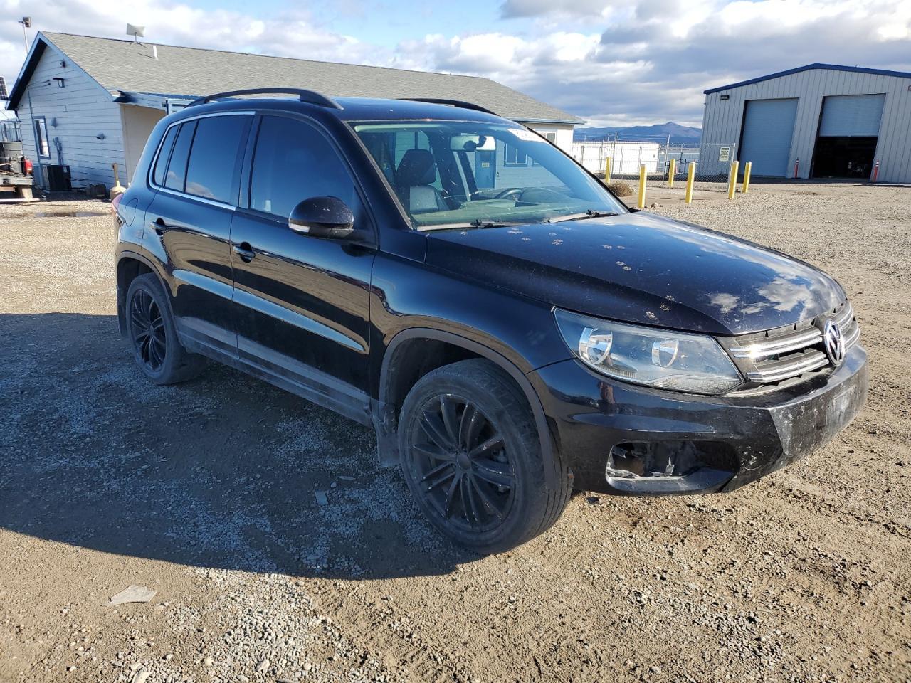 2013 Volkswagen Tiguan S - Фото 4