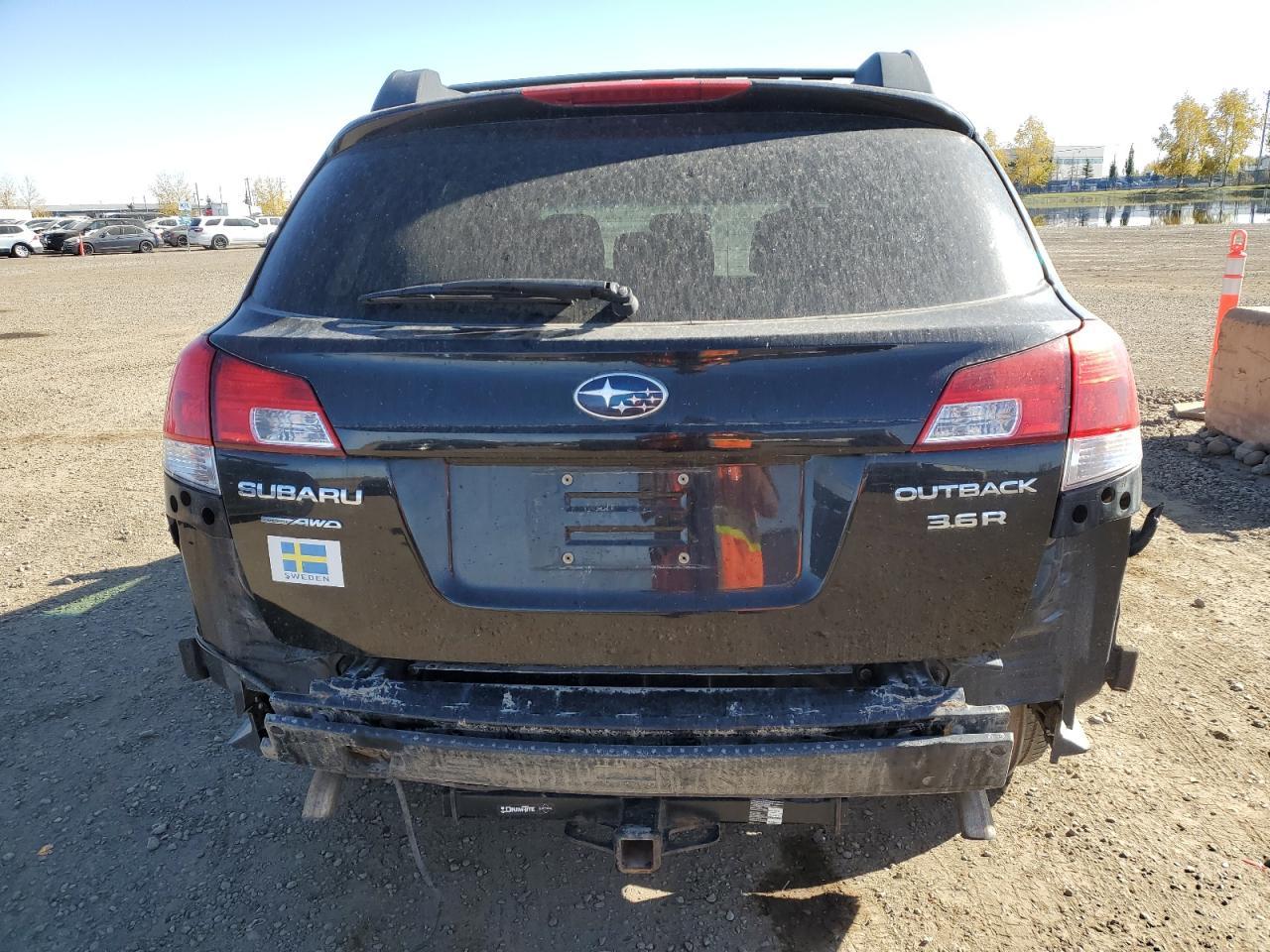 2011 Subaru Outback 3.6R Premium - Фото 6