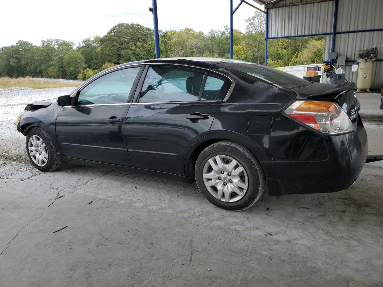 2010 Nissan Altima 2.5 - Фото 2