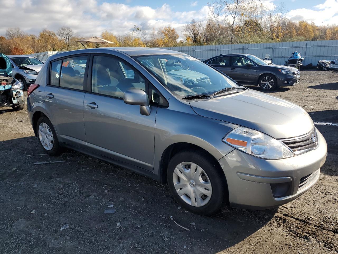 2011 Nissan Versa S - Image 4