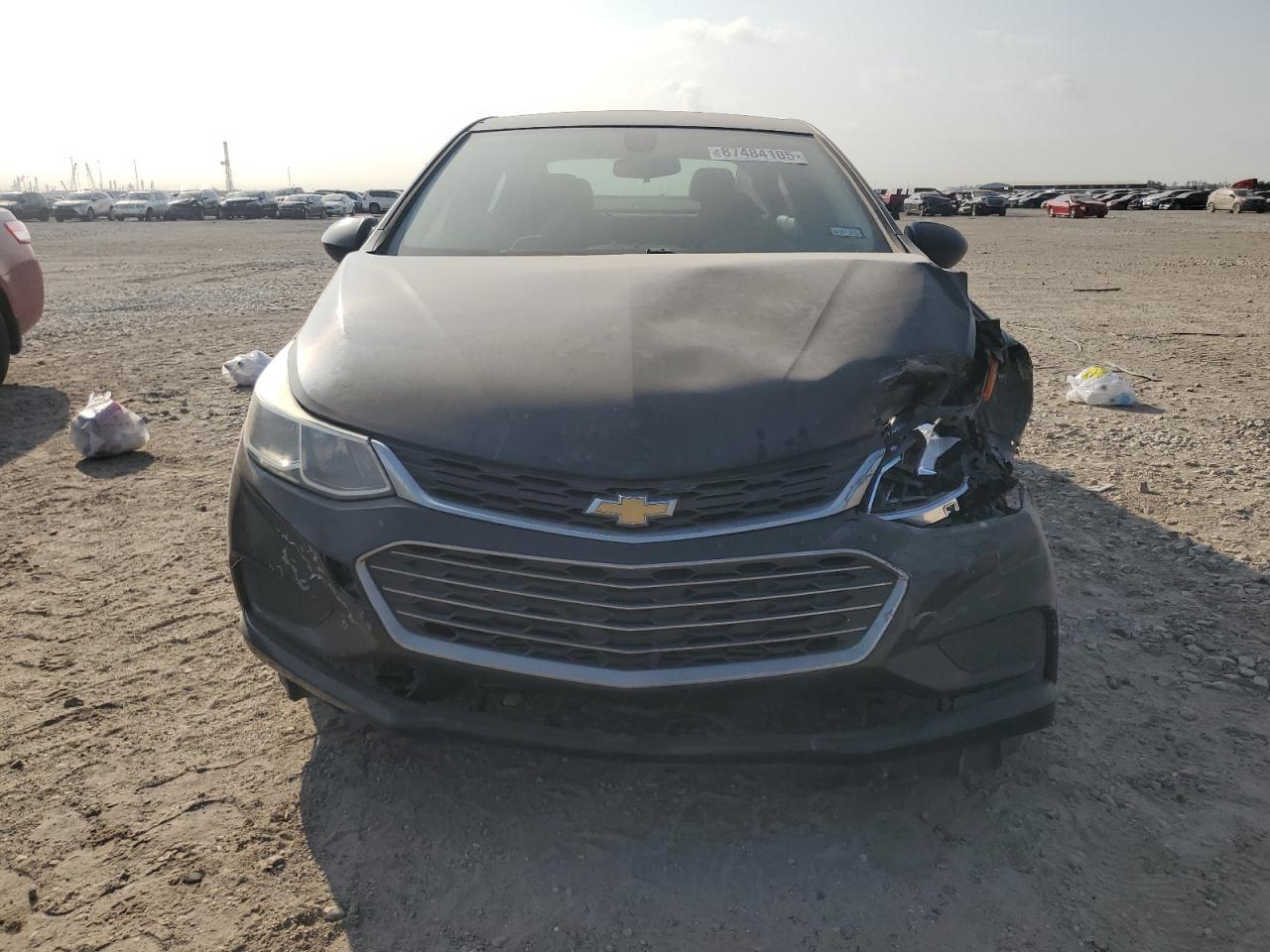 2018 Chevrolet Cruze Ls - Фото 5