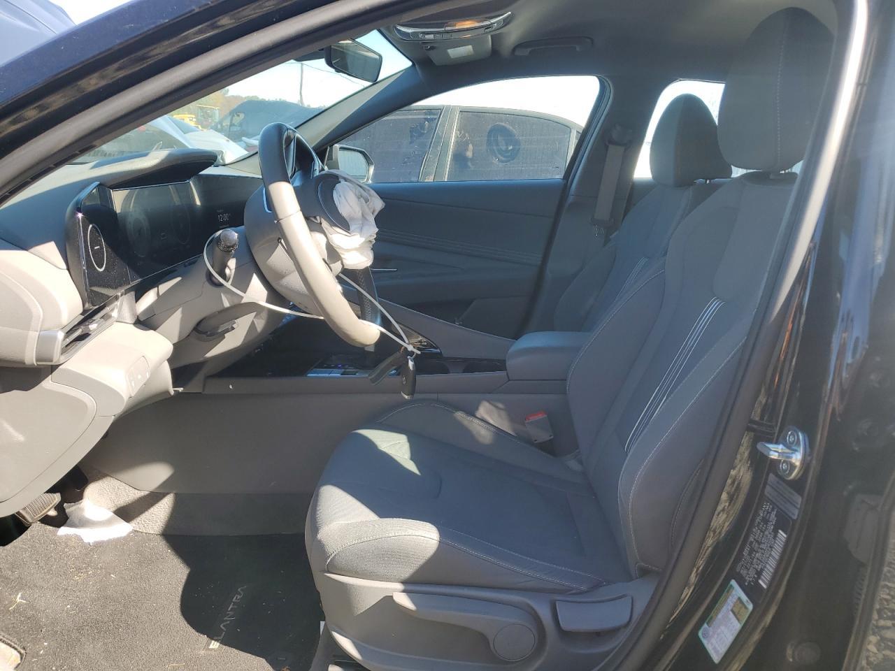2023 Hyundai Elantra Sel - Image 7