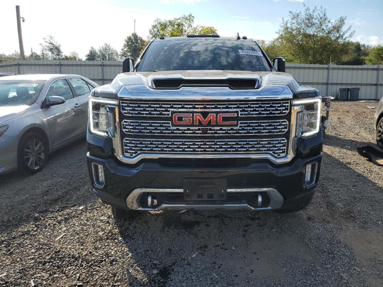 2023 GMC Sierra K2500 Denali - Image 5