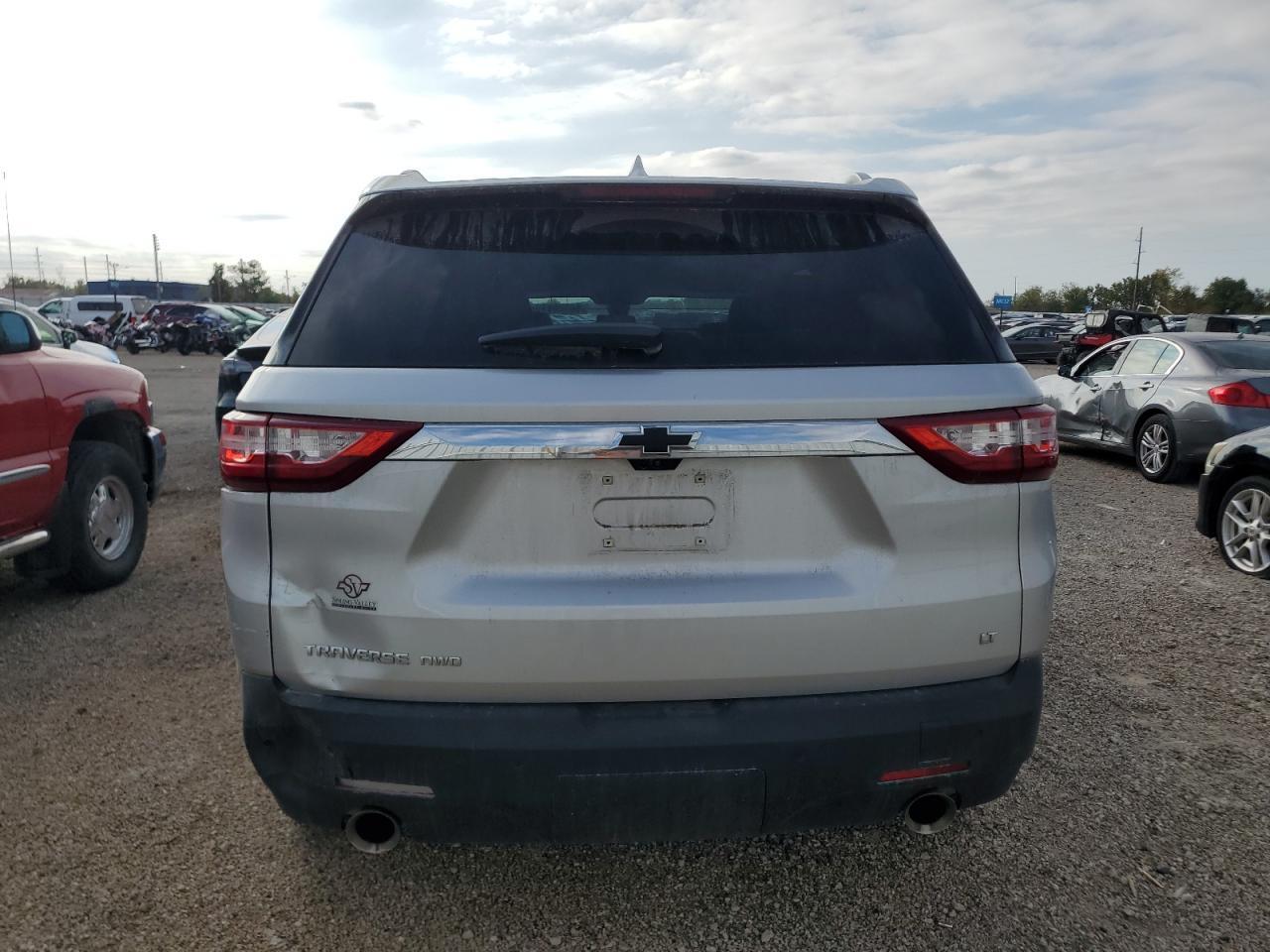 2018 Chevrolet Traverse Lt - Фото 6