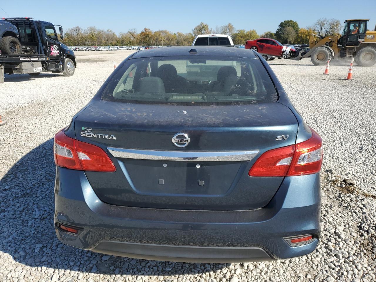 2017 Nissan Sentra S - Фото 6