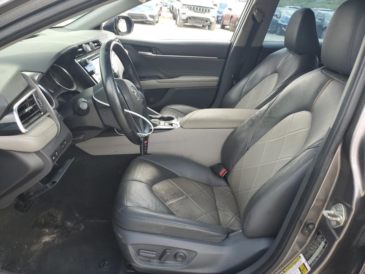 2018 Toyota Camry L - Фото 7