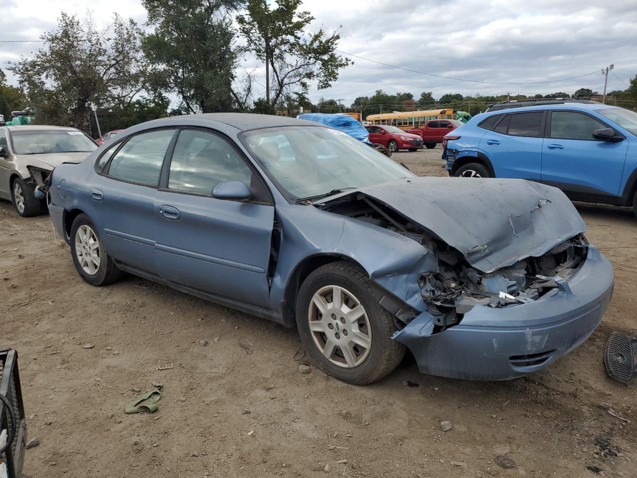 2007 Ford Taurus Se - Image 4