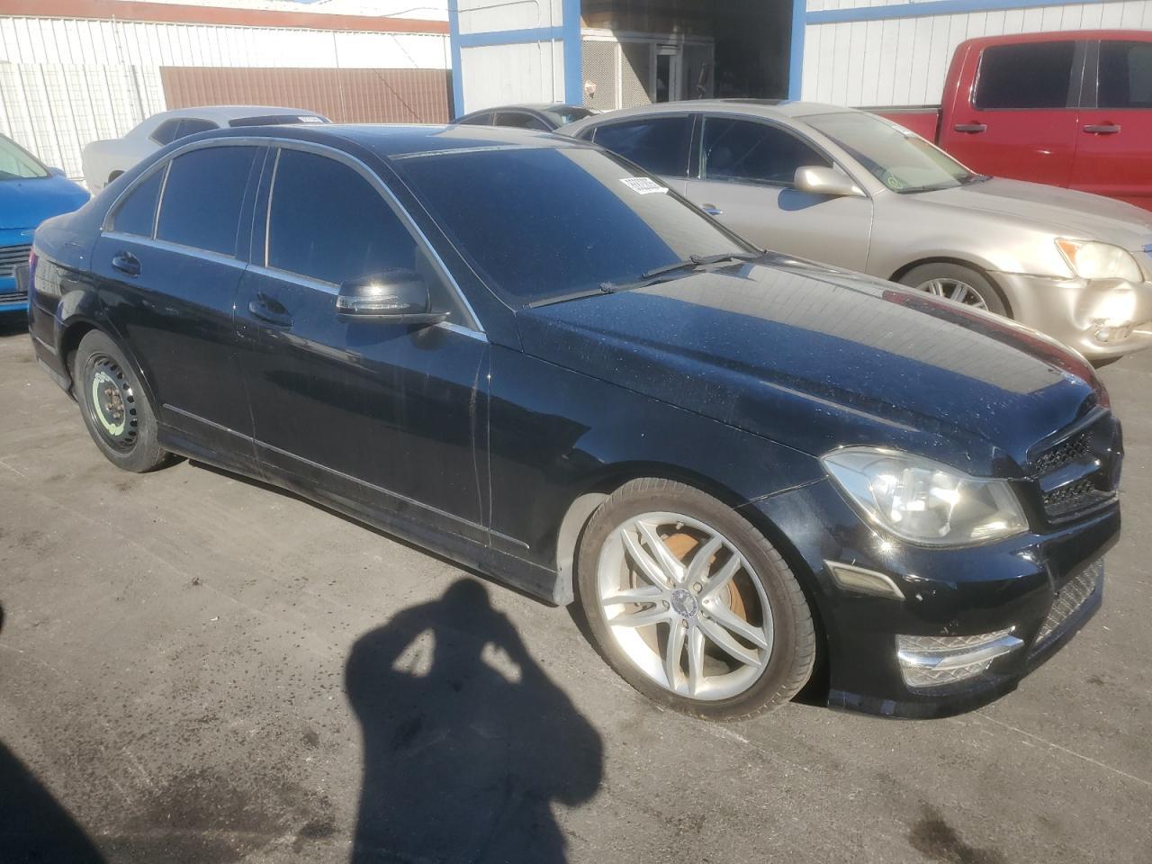 2012 Mercedes-Benz C 300 4Matic - Image 4