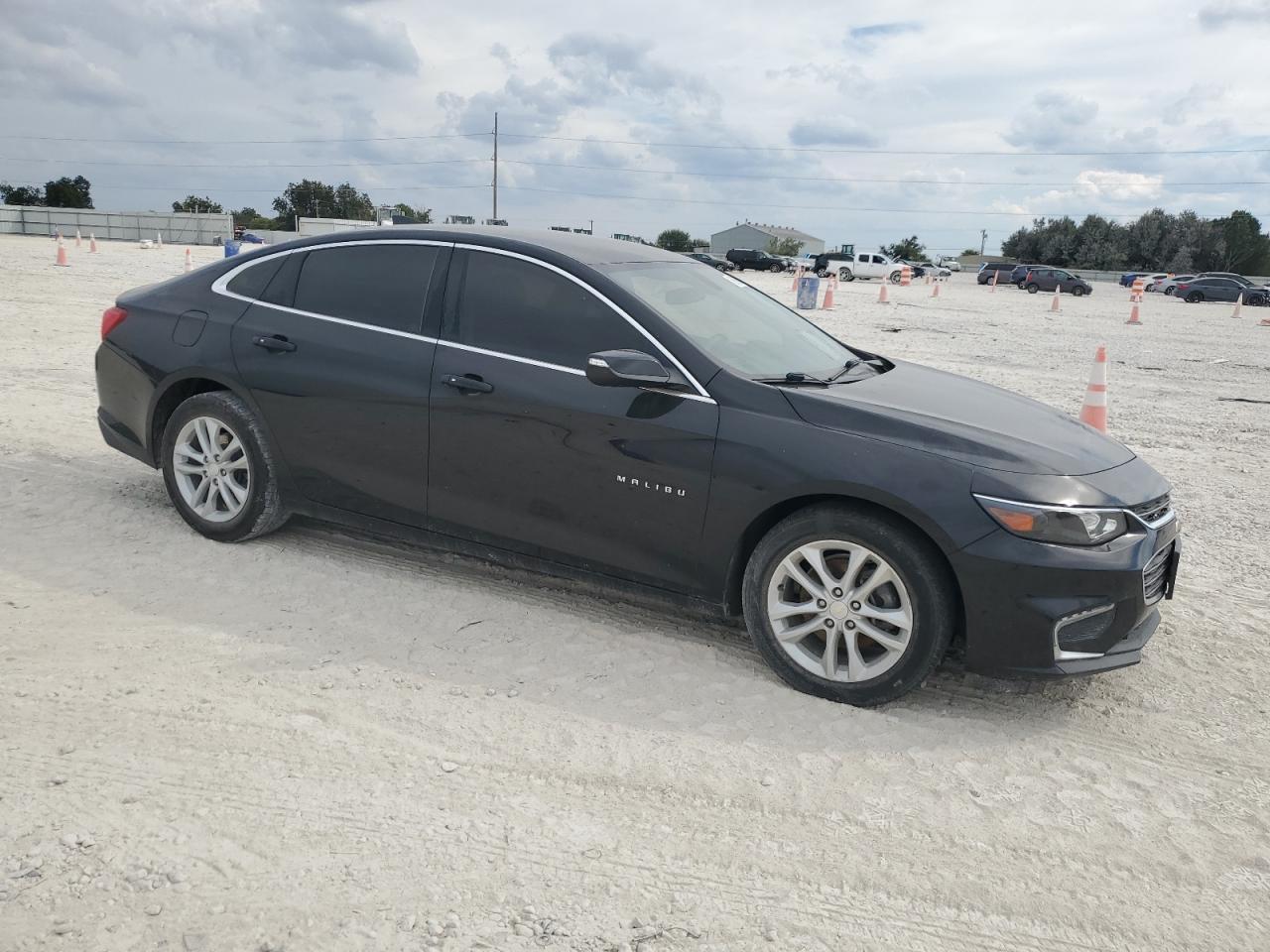2018 Chevrolet Malibu Lt - Image 4