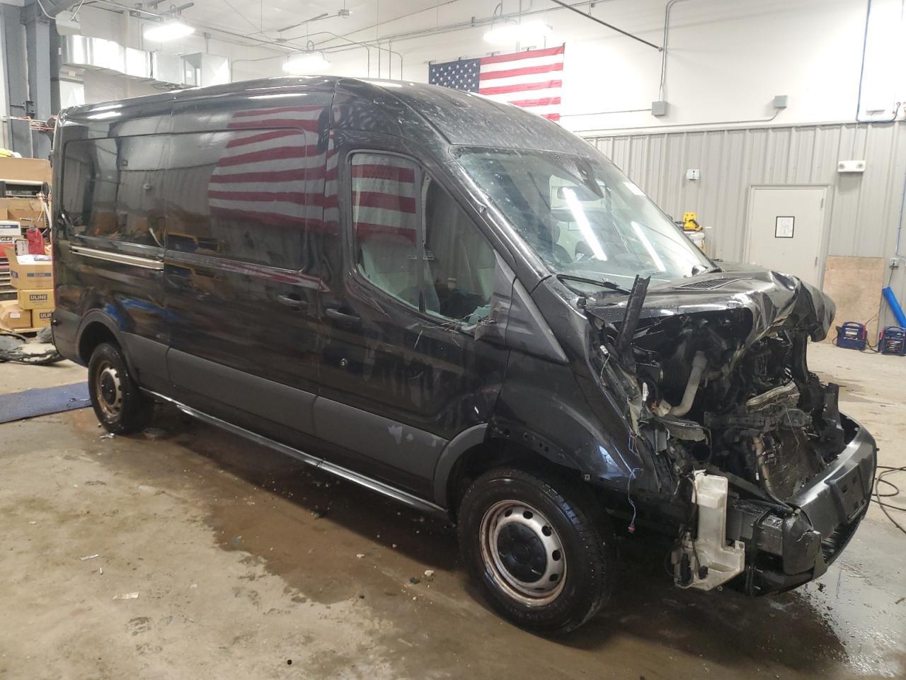 2015 Ford Transit Delivery Van - Фото 4