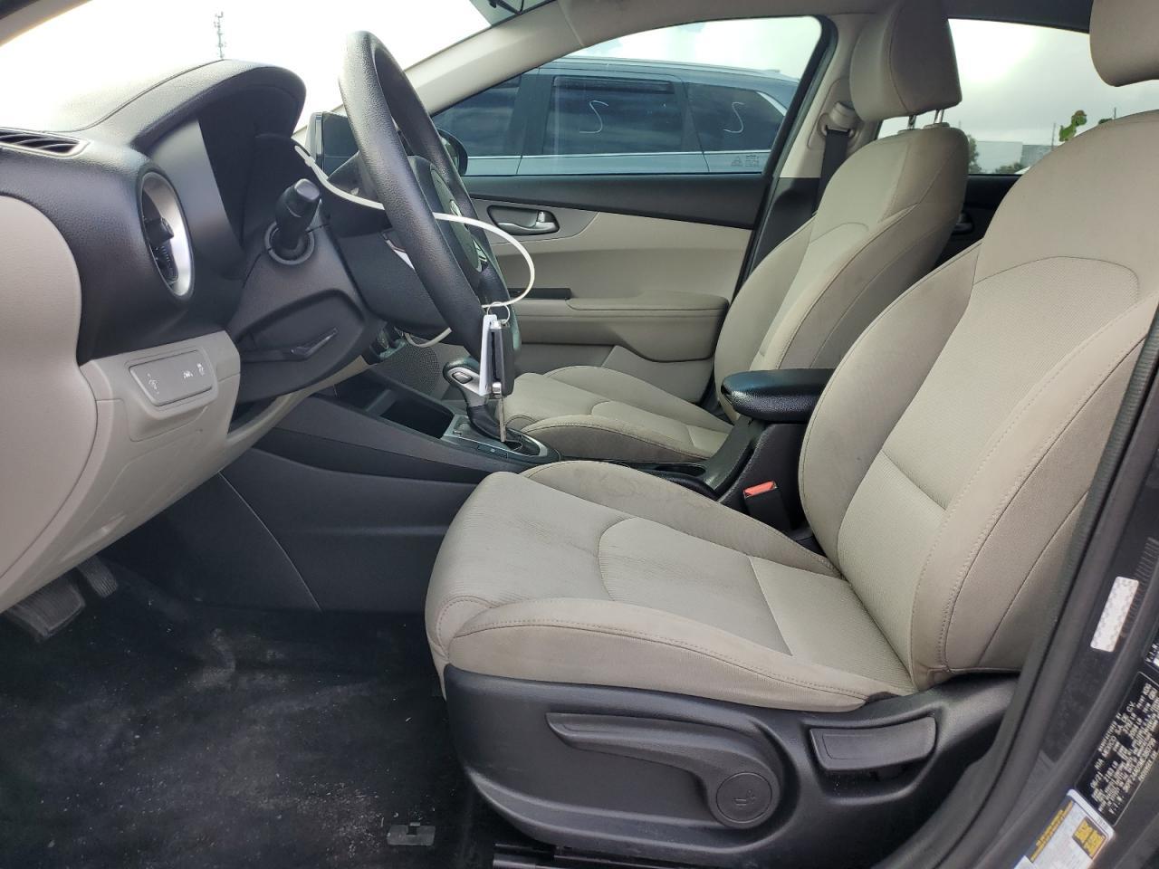 2021 Kia Forte Fe - Image 7