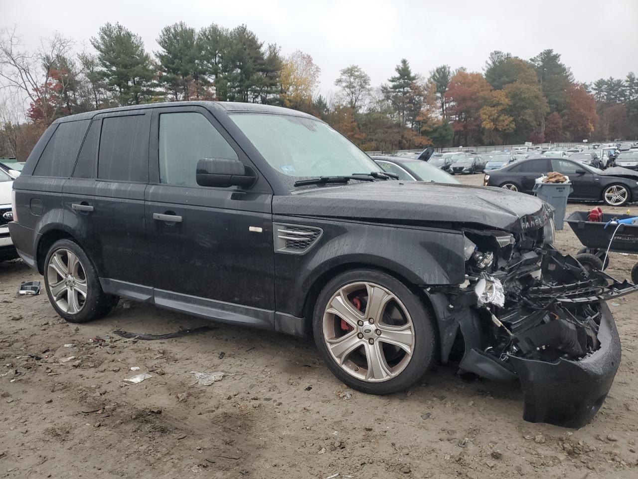 2011 Land Rover Range Rover Sport Lux - Image 4
