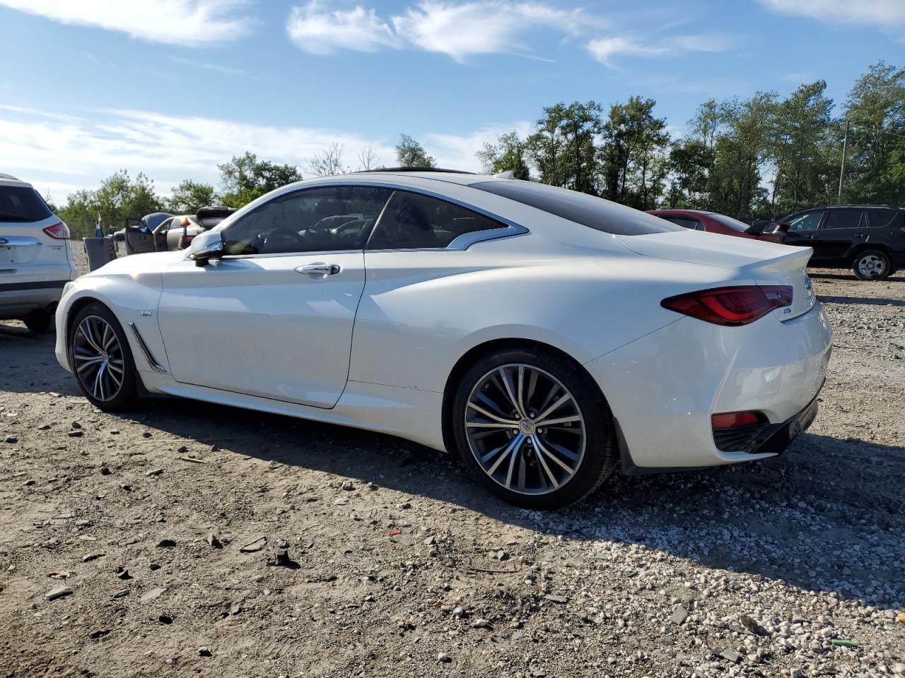 2018 Infiniti Q60 Luxe 300 - Фото 2