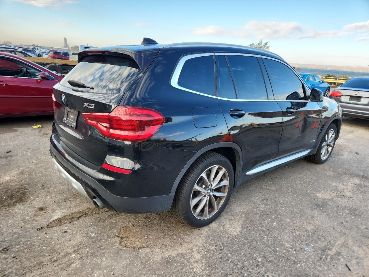 2018 BMW X3 xDrive30I - Image 3