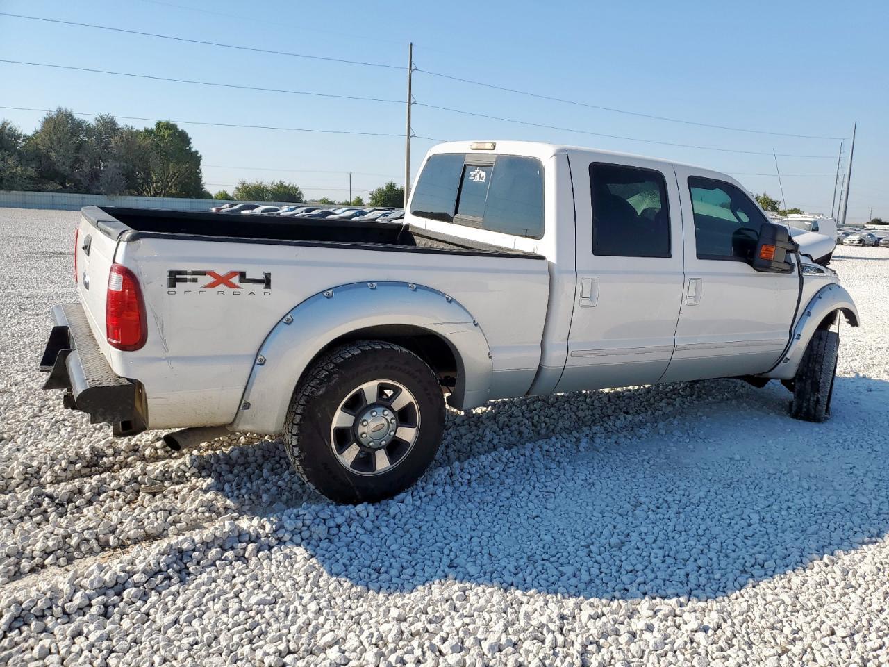 2011 Ford F250 Super Duty - Image 3