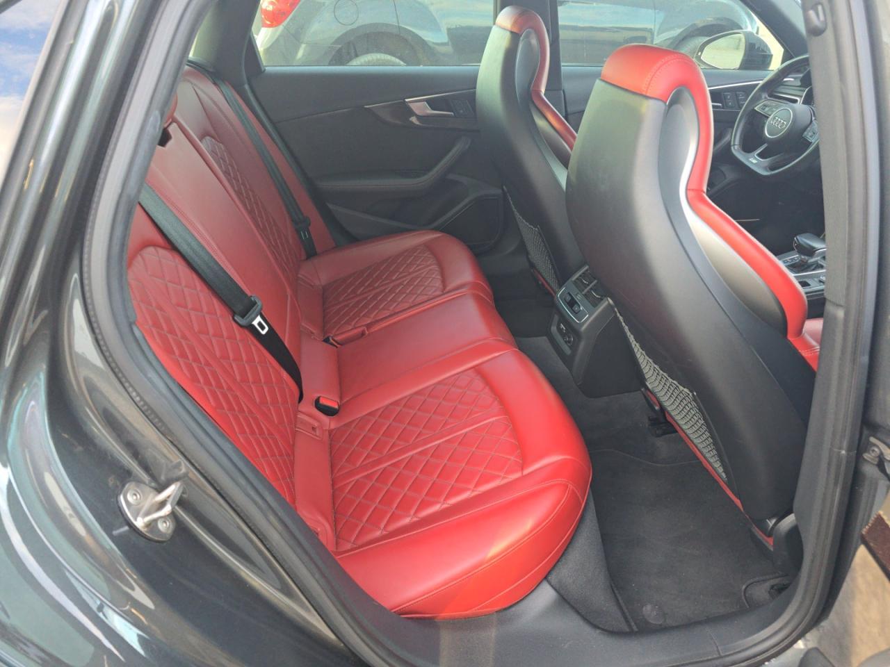 2019 Audi S4 Premium Plus - Image 6