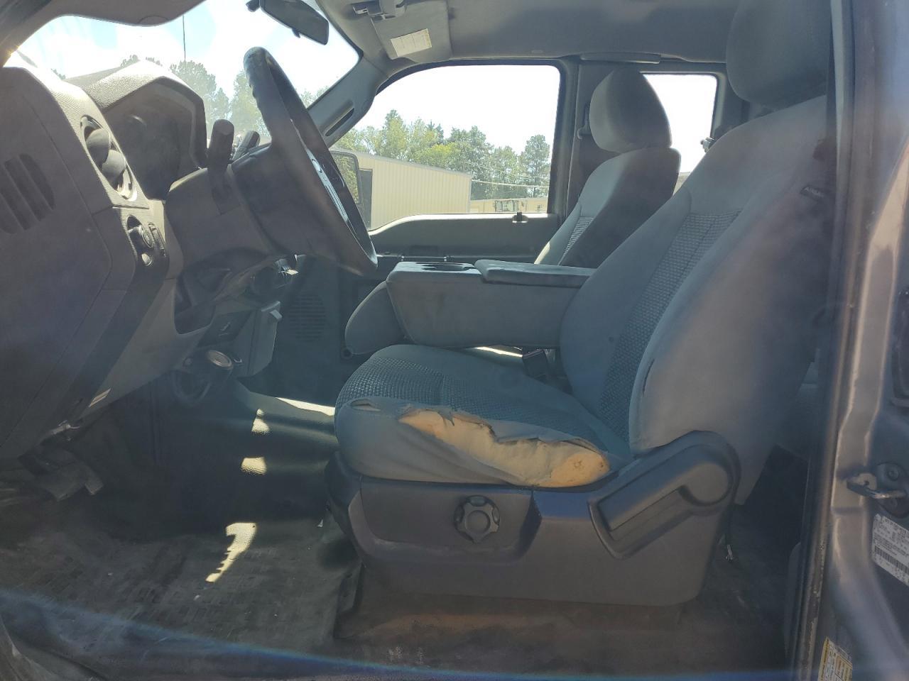 2016 Ford F250 Super Duty - Image 7