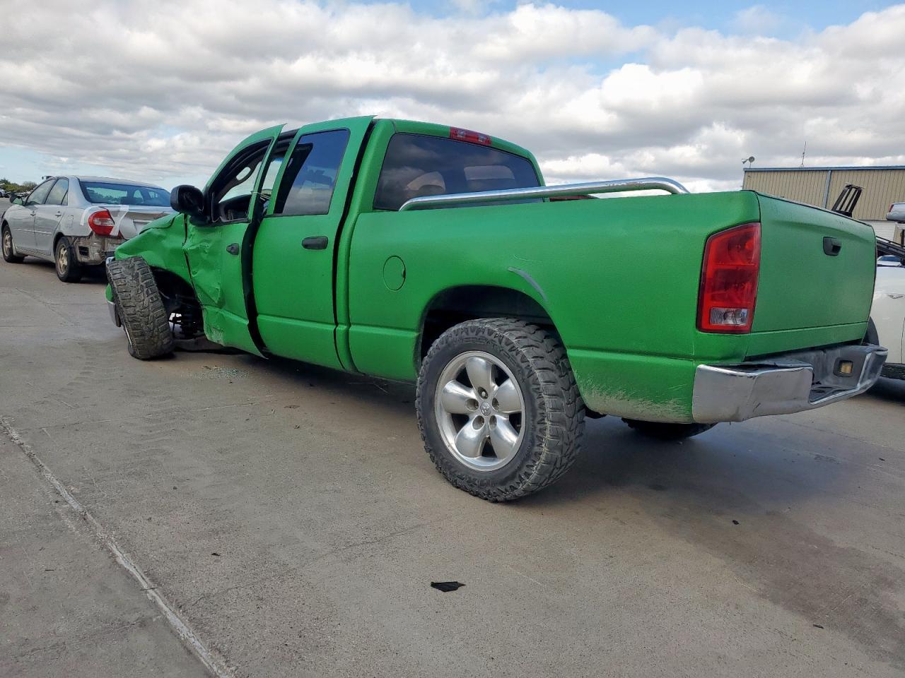 2003 Dodge Ram 1500 St - Фото 2
