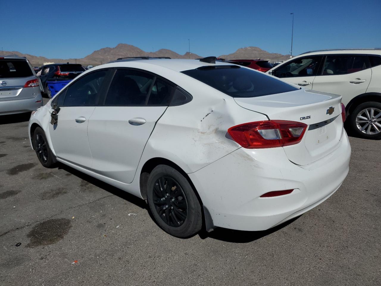 2017 Chevrolet Cruze Ls - Image 2