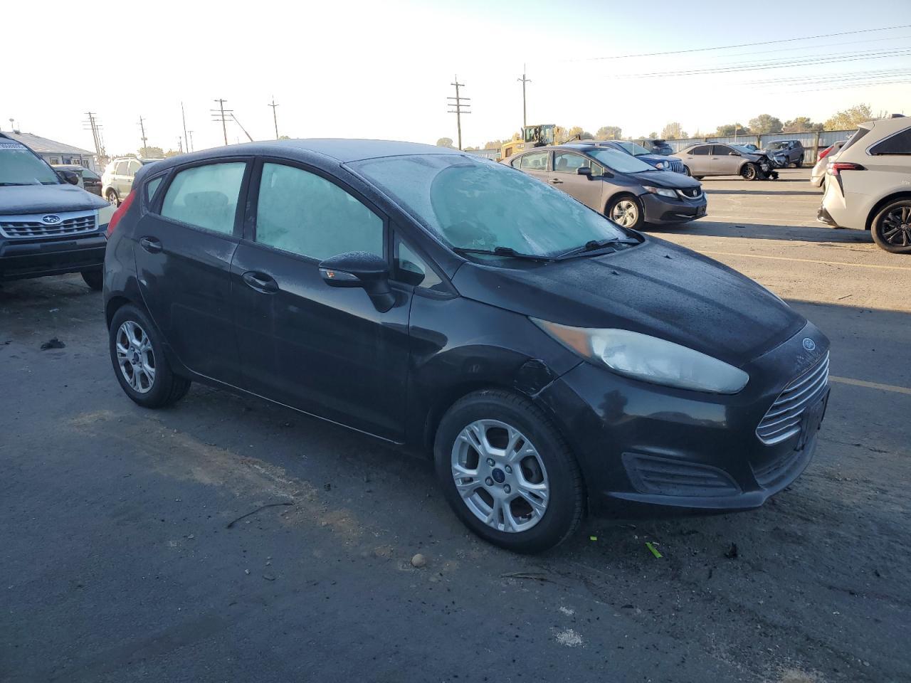 2014 Ford Fiesta Se - Фото 4