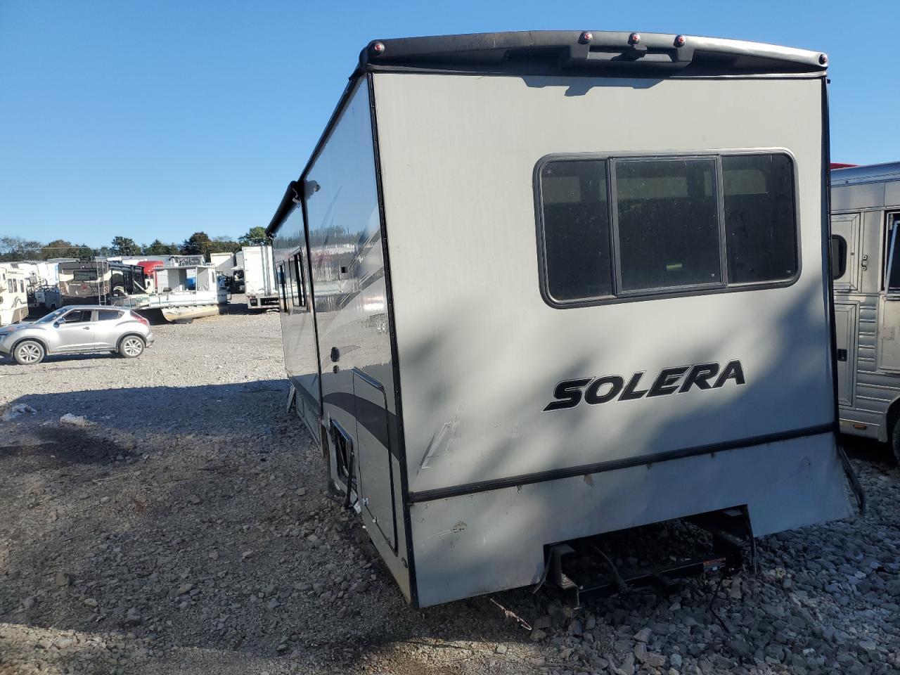 2023 Ford Econoline E450 Super Duty Cutaway Van - Фото 3