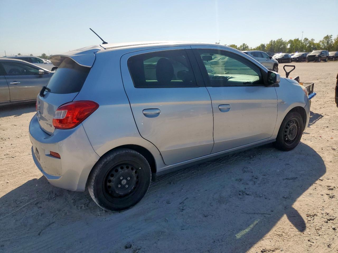 2017 Mitsubishi Mirage Es - Фото 3