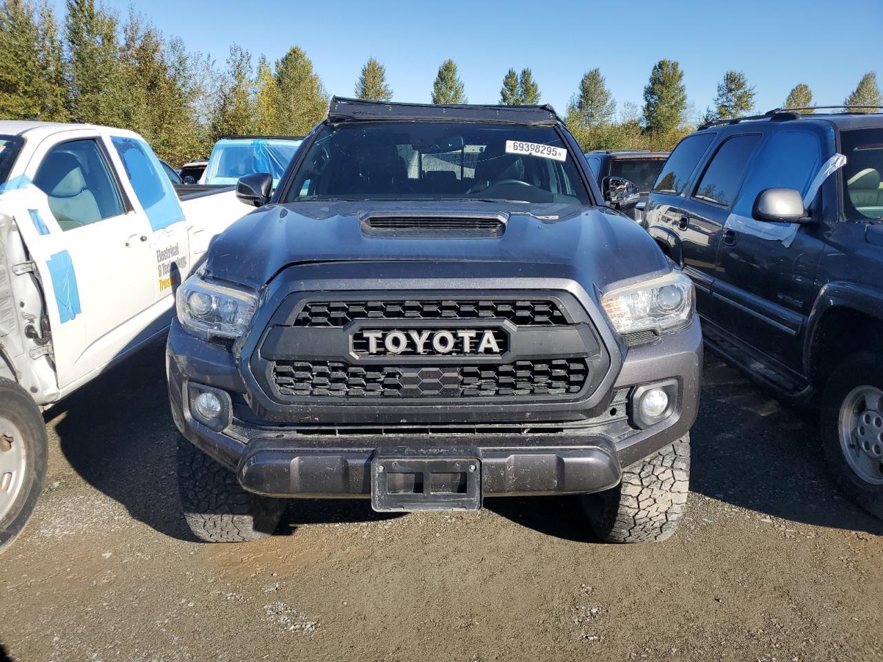 2018 Toyota Tacoma Double Cab - Фото 5