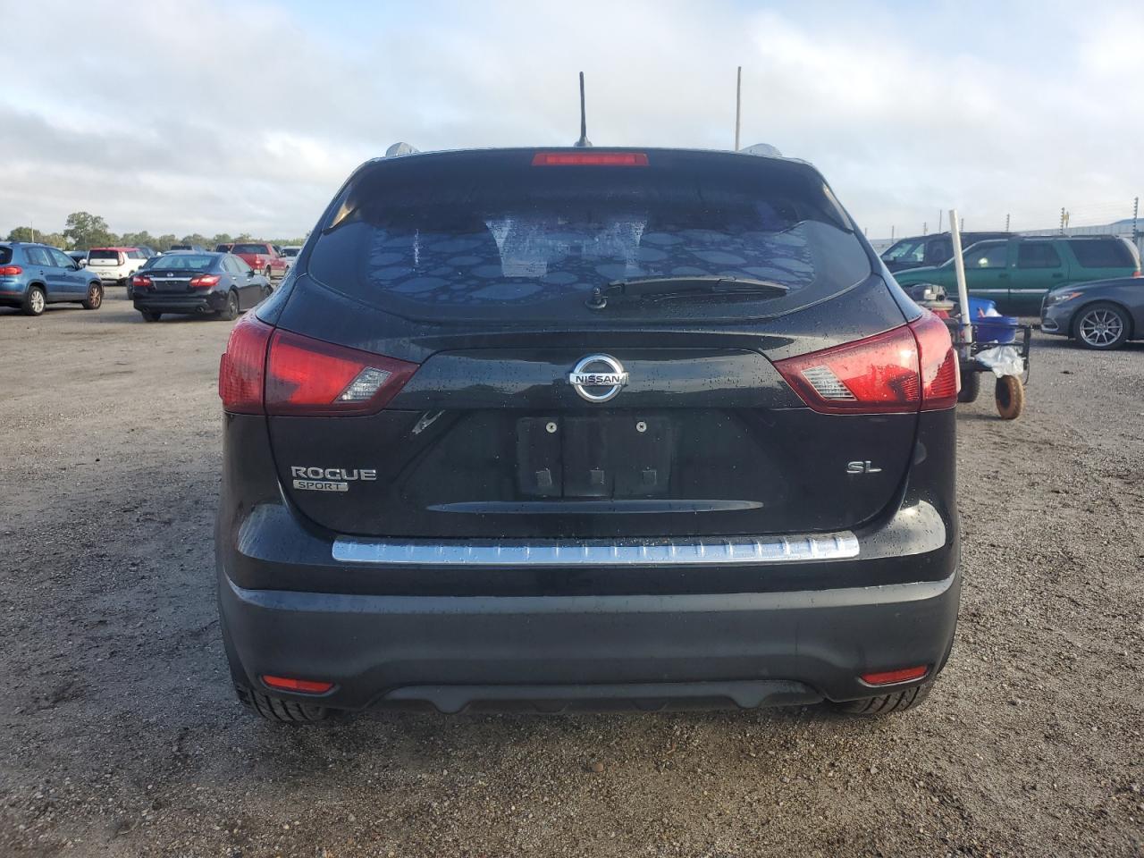 2018 Nissan Rogue Sport S - Фото 6