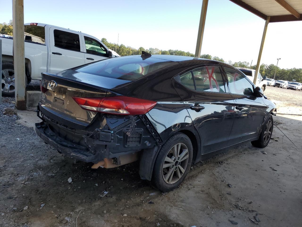 2018 Hyundai Elantra Sel - Фото 3