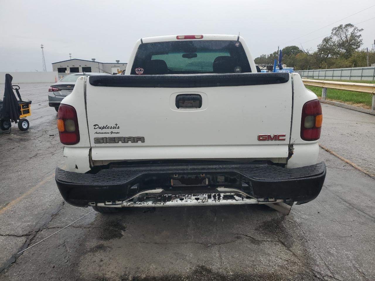 2002 GMC New Sierra K1500 - Фото 6