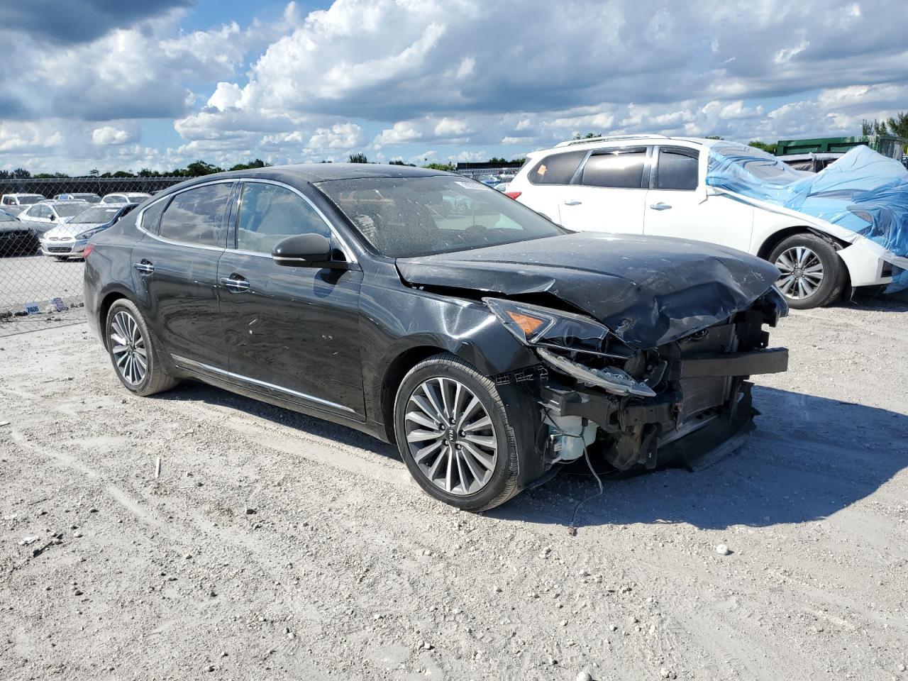 2018 Kia Cadenza Luxury - Фото 4