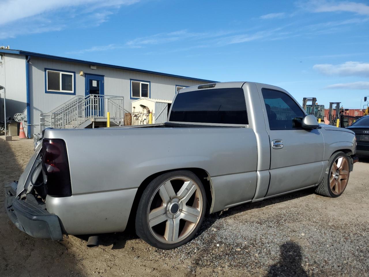 2006 Chevrolet Silverado C1500 - Фото 3