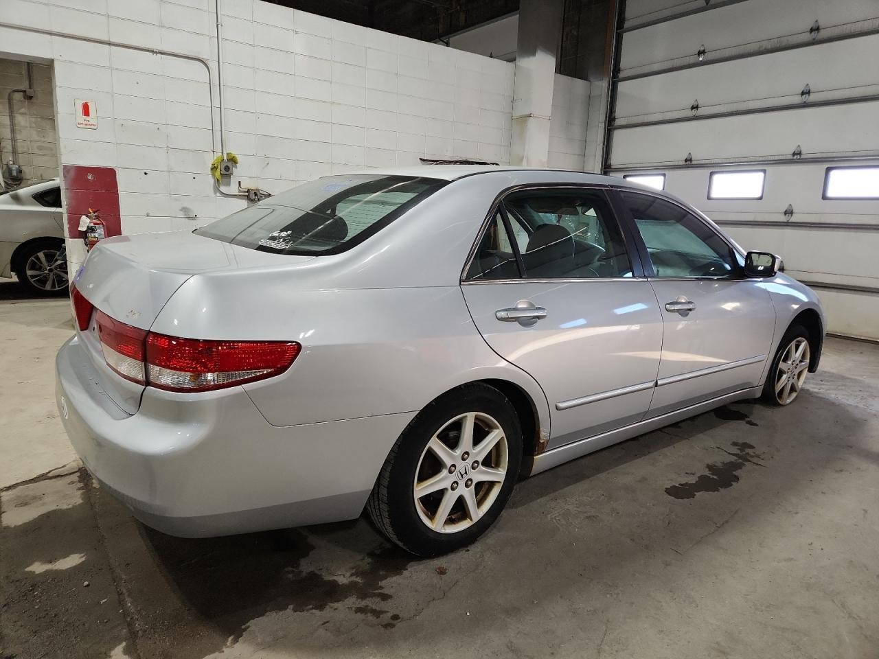 2003 Honda Accord Ex - Фото 3