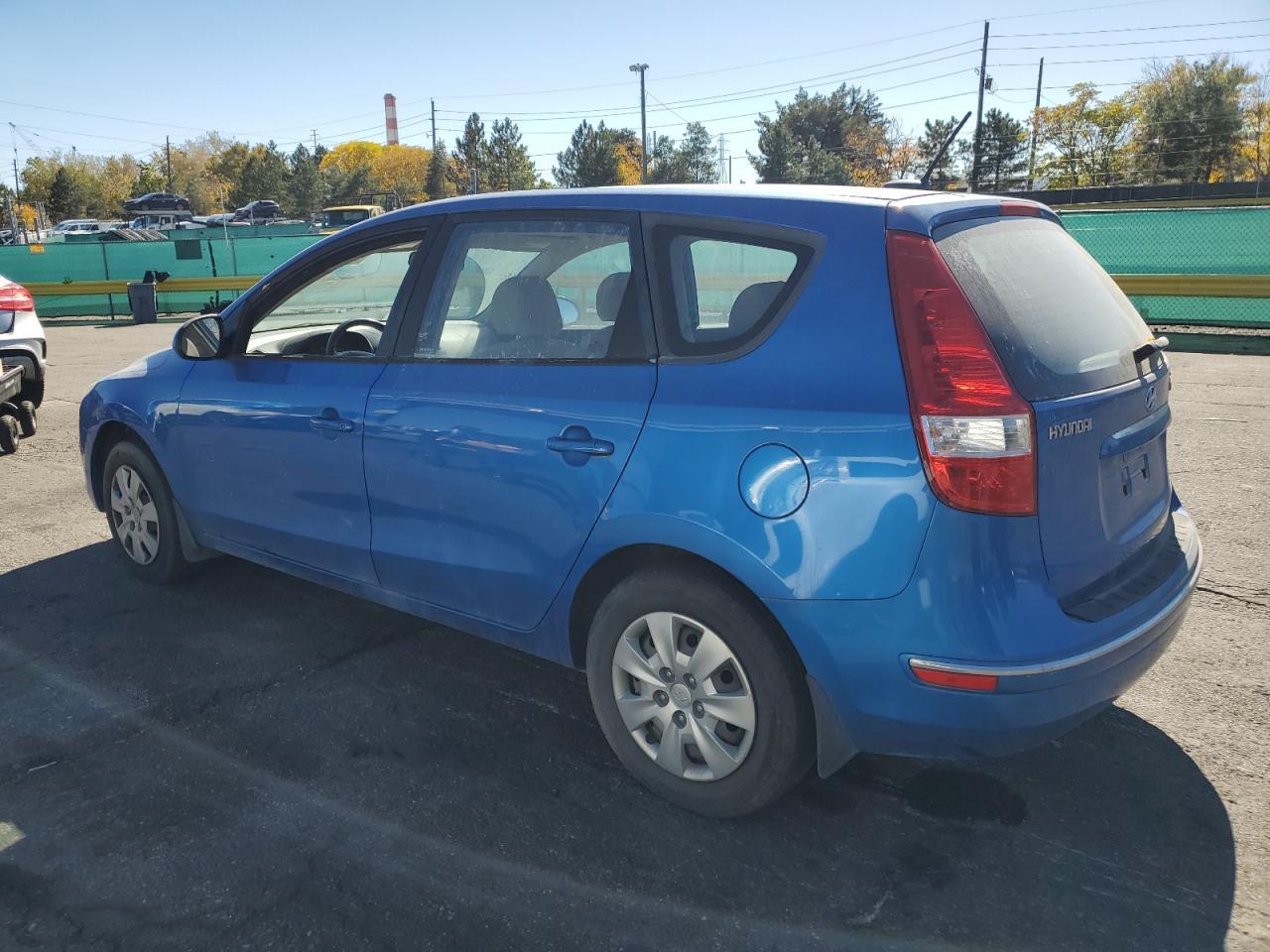 2011 Hyundai Elantra Touring Gls - Image 2