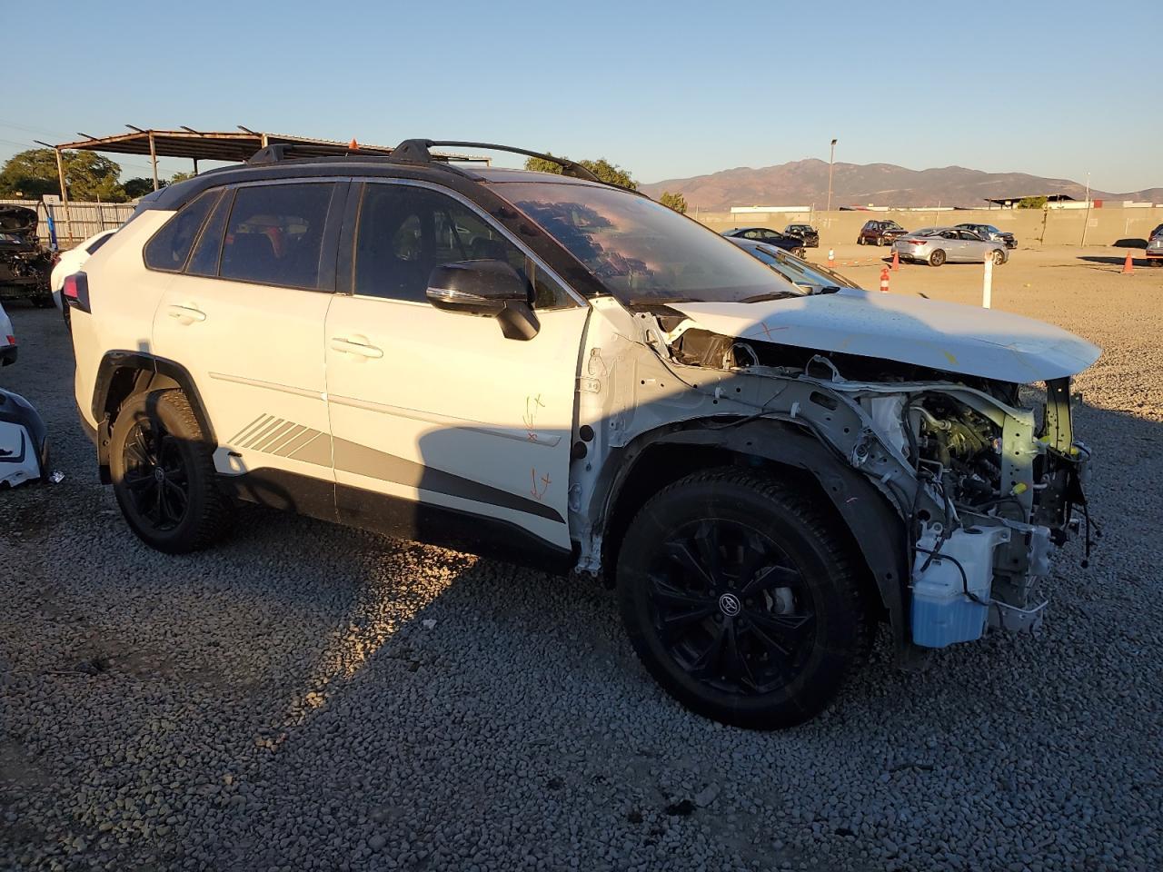 2022 Toyota Rav4 Xse - Фото 4