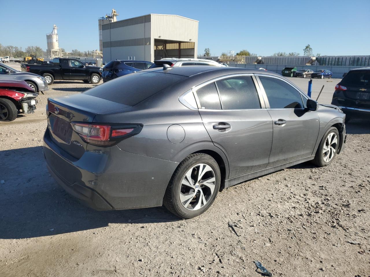 2021 Subaru Legacy Premium - Фото 3