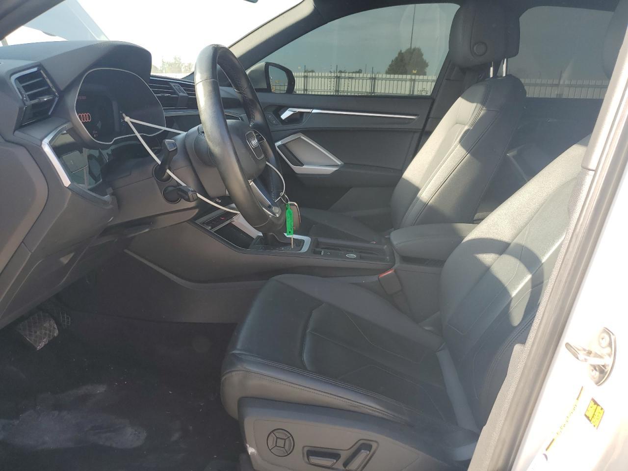 2021 Audi Q3 Premium 40 - Фото 7