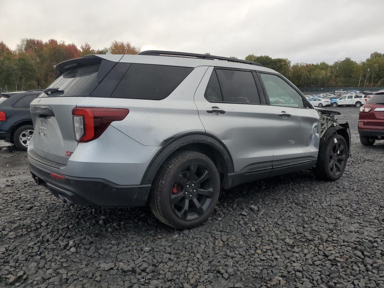 2020 Ford Explorer St - Фото 3