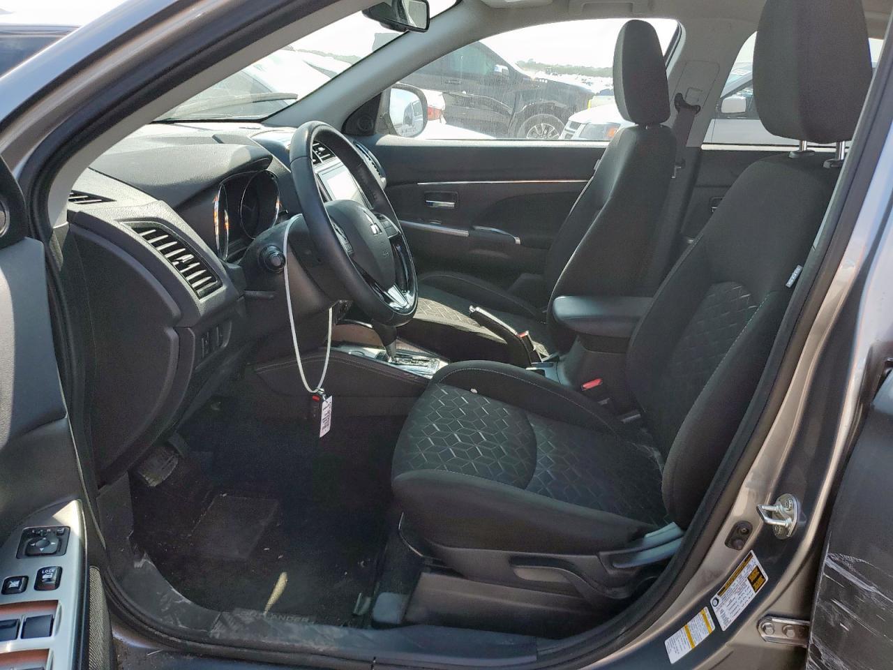 2021 Mitsubishi Outlander Sport Se - Image 7