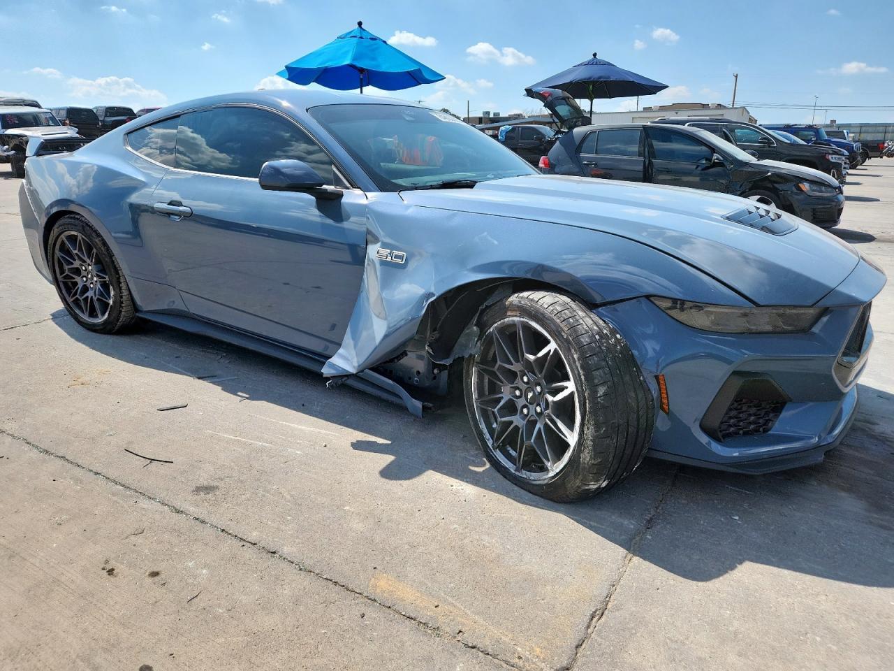 2025 Ford Mustang Gt - Фото 4