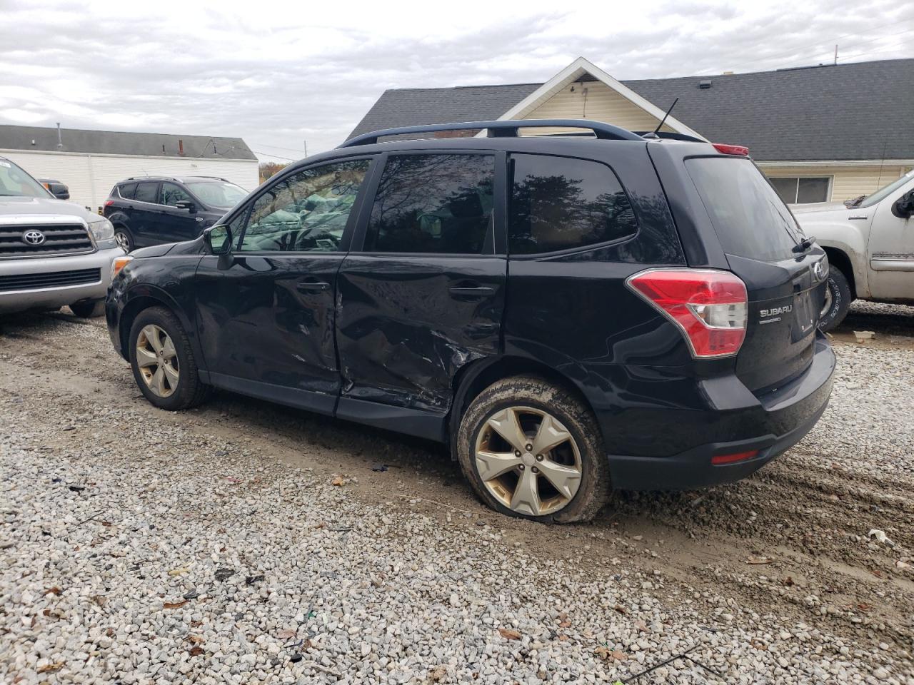 2015 Subaru Forester 2.5I Premium - Фото 2