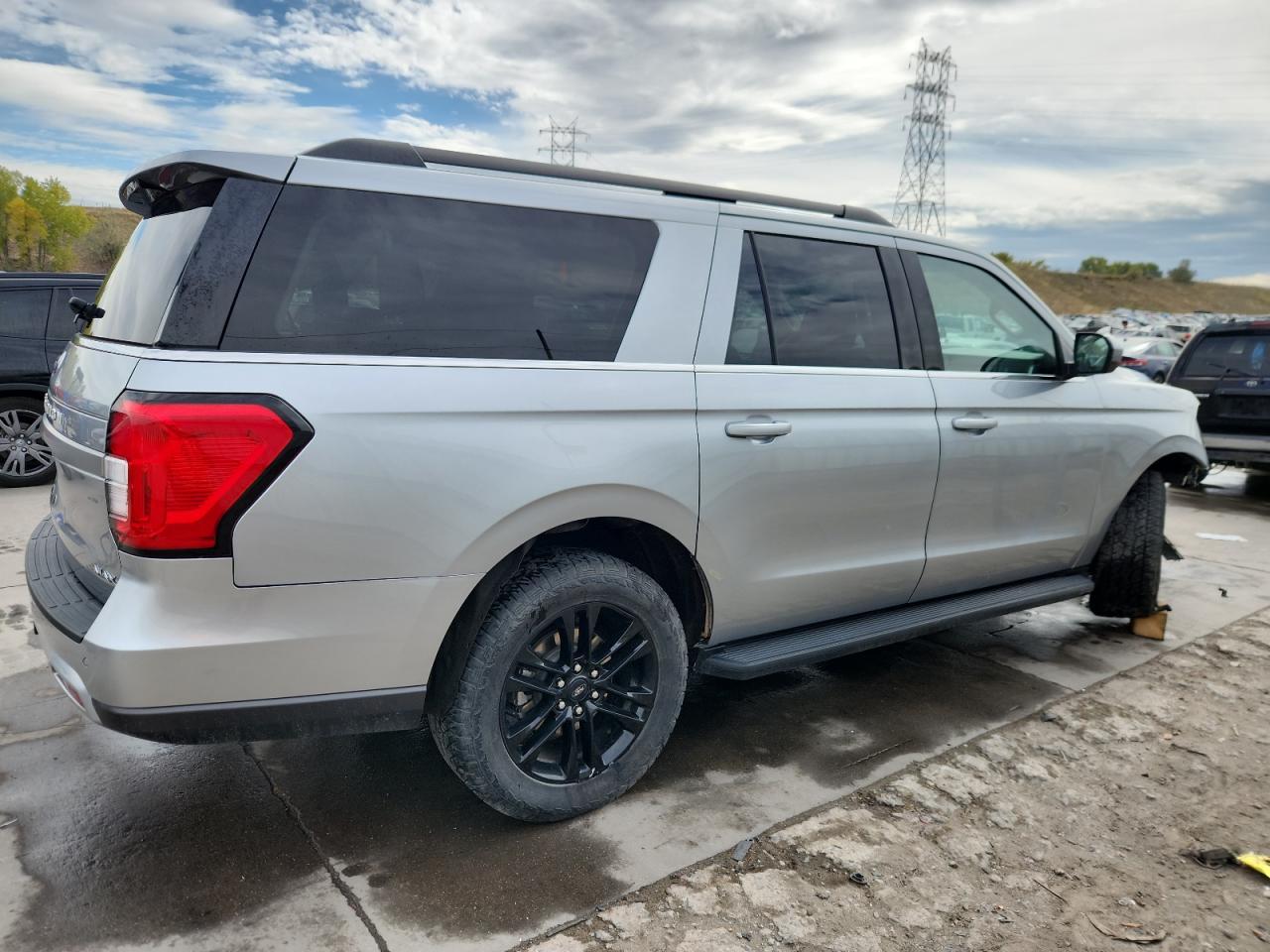 2024 Ford Expedition Max Xlt - Image 3