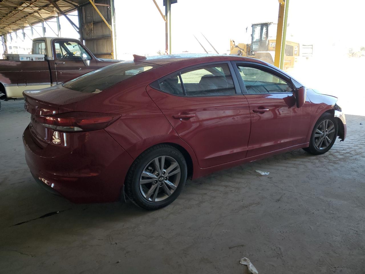 2018 Hyundai Elantra Sel - Фото 3