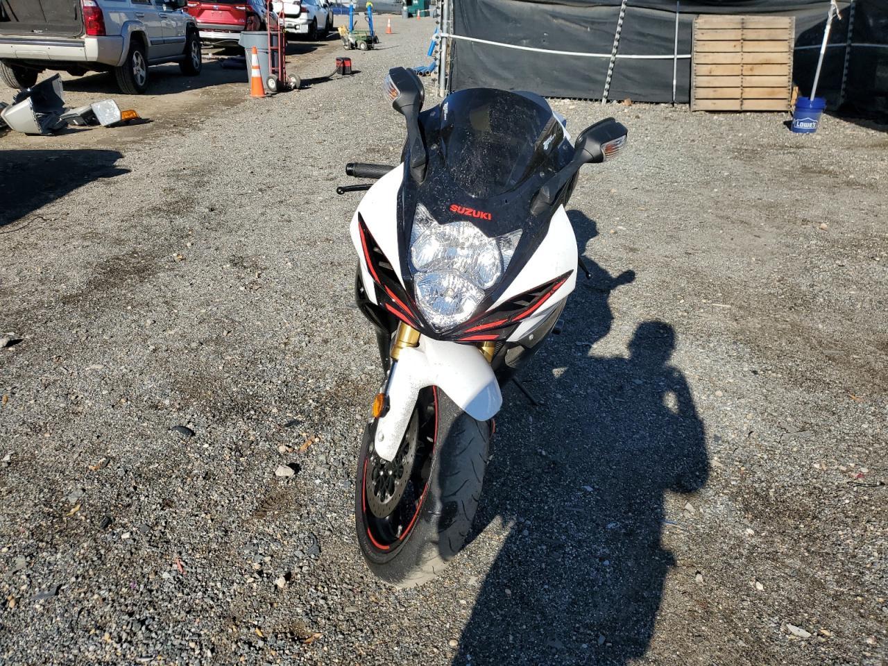 2019 Suzuki Gsx-R750 - Фото 2