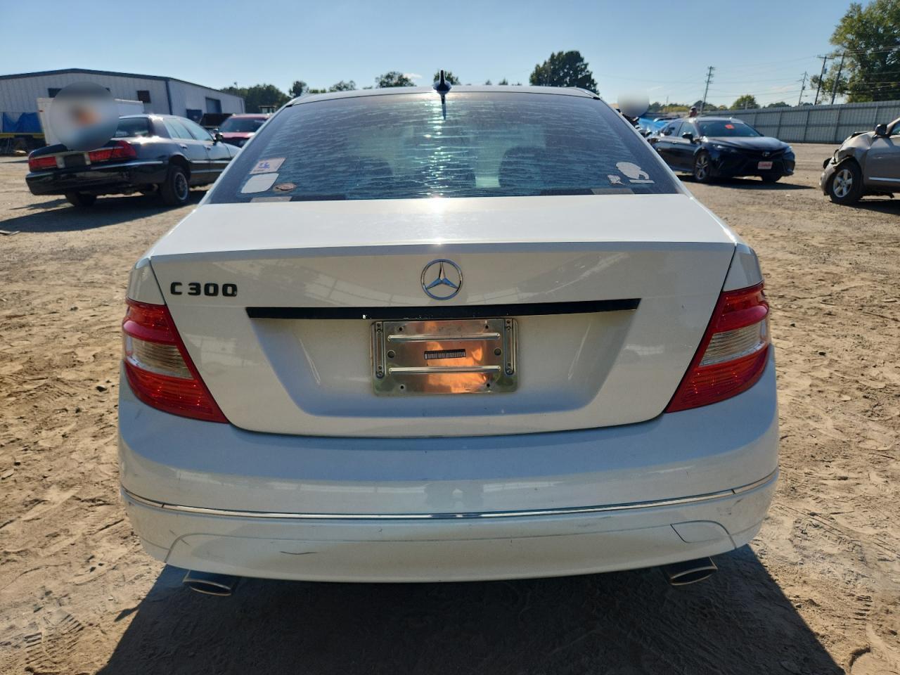 2010 Mercedes-Benz C 300 - Фото 6